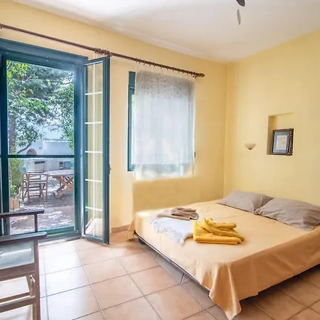Seafront Agrilis Escape - Serenity And Views Appartamento *