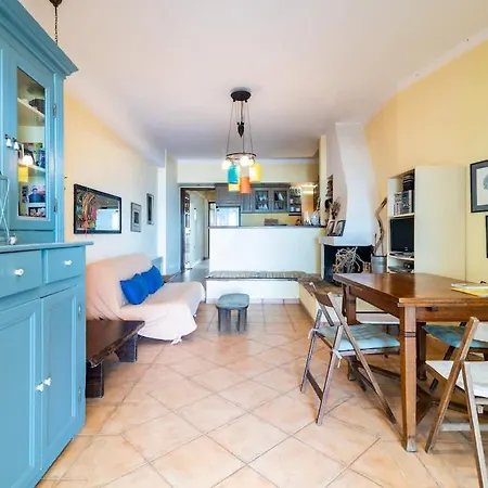 Seafront Agrilis Escape - Serenity And Views * Ágrilos